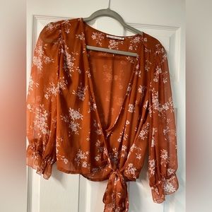 Abercrombie and Fitch wrap front top